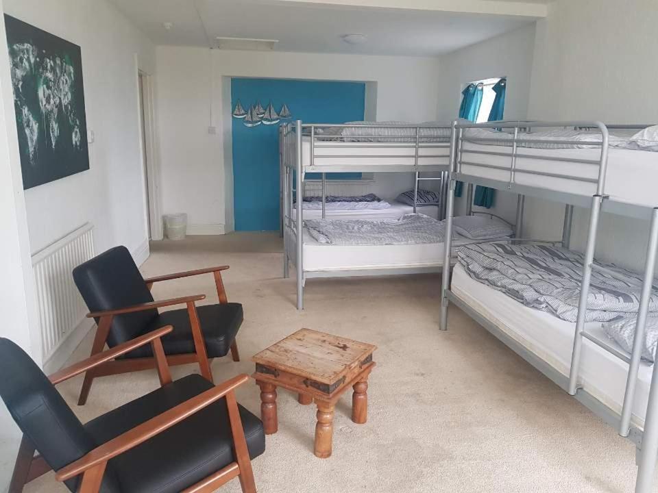 Blue Room Hostel Newquay New Quay Buitenkant foto