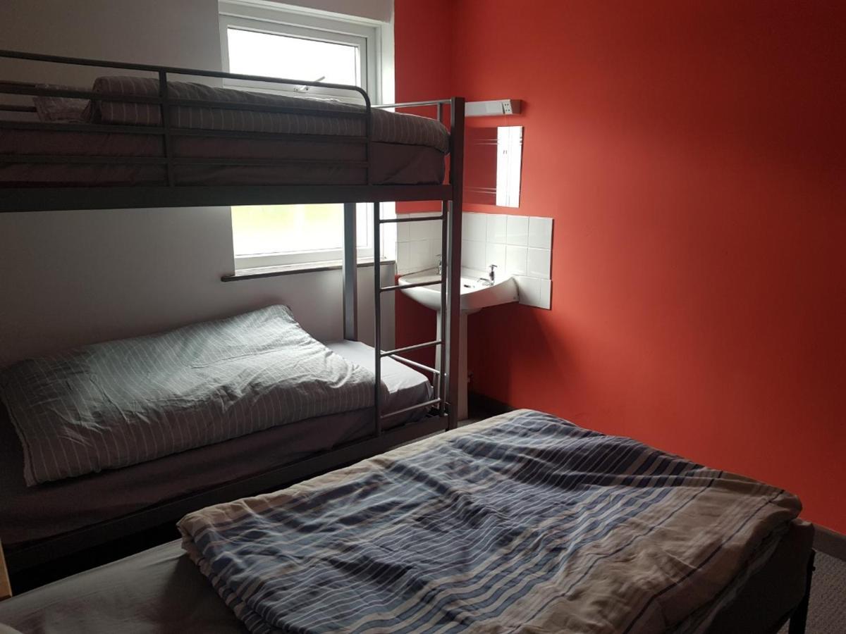 Blue Room Hostel Newquay New Quay Buitenkant foto