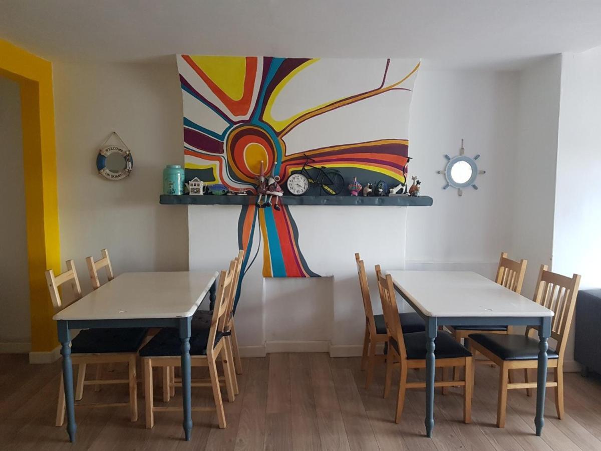 Blue Room Hostel Newquay New Quay Buitenkant foto