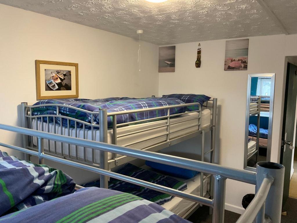 Blue Room Hostel Newquay New Quay Buitenkant foto